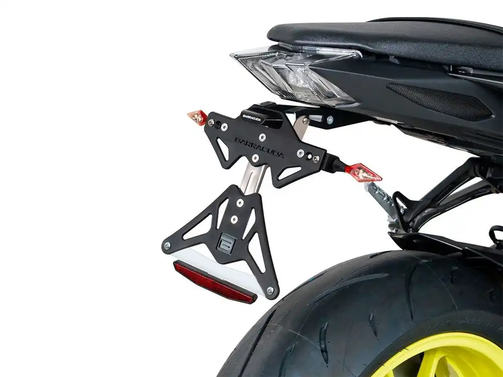 PORTATARGA BARRACUDA YAMAHA MT-09 2017-2018- Ordina Subito