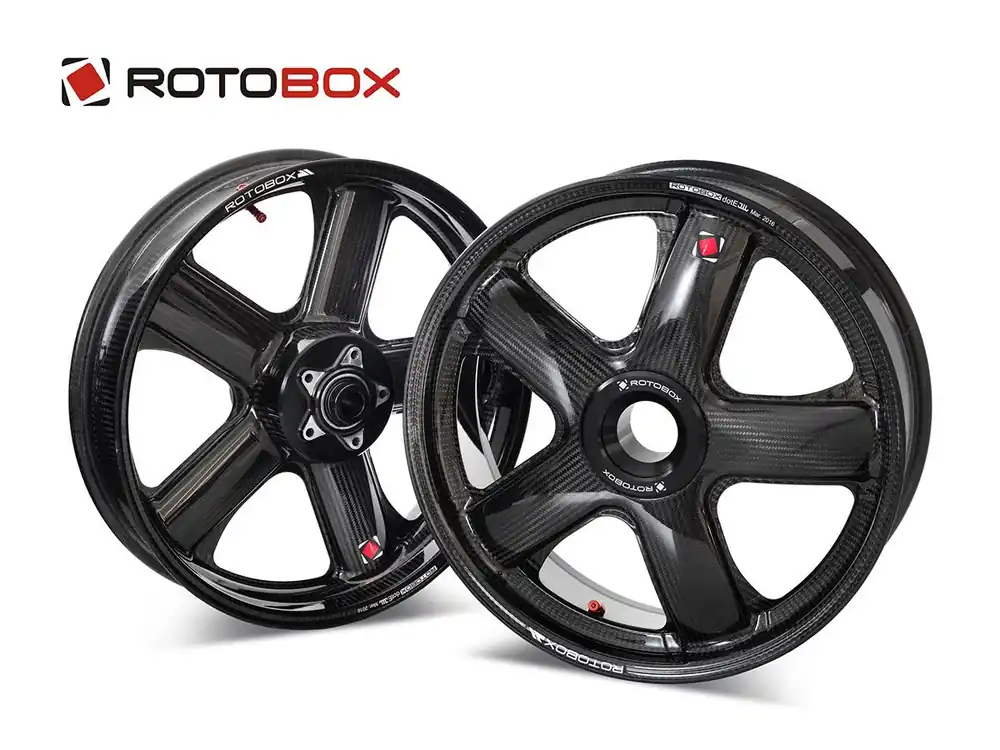 Offerta COPPIA CERCHI CARBONIO ROTOBOX RBX2 MONOBRACCIO DUCATI MONSTER S4 RS / S2 R-