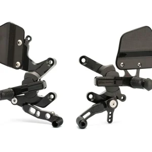 PEDANE ARRETRATE ALLUMINIO NERE GILLES TOOLING KAWASAKI ZX-10R 2011-2019- Nuova Collezione