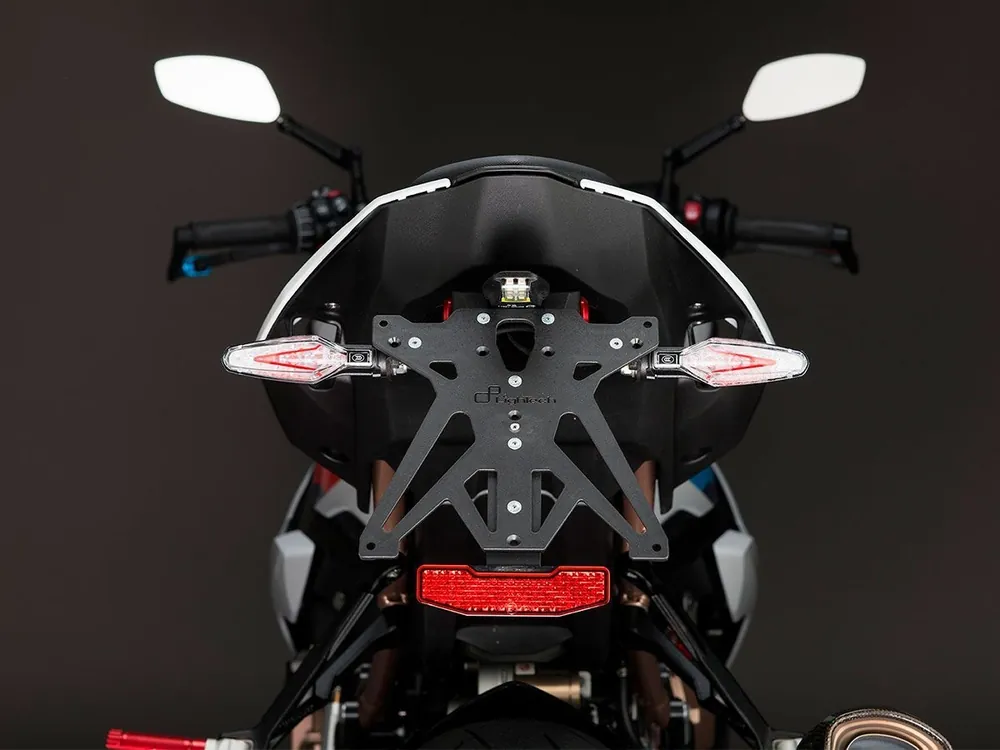 Offerta Lampo KIT PORTATARGA ITA/DE/SLO LIGHTECH BMW S 1000 R 2021-2024-