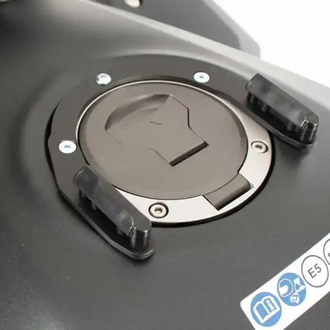 Affare Flangia Hepco & Becker Tankring per Honda CB 500X 16-18-