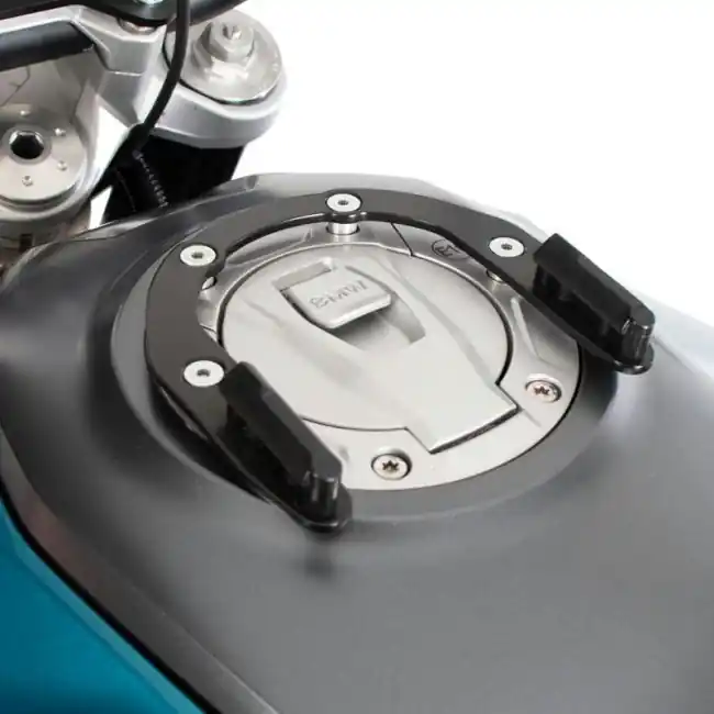 Flangia Hepco & Becker Tankring per BMW F900 R dal 2025- Super Prezzo