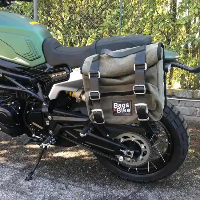 Borsa laterale sx Bags & Bike Sahara per Benelli Leoncino 800 Trail verde- Prezzo Basso