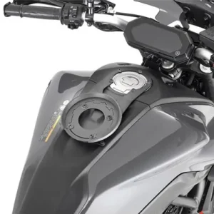 Offerta Speciale Flangia serbatoio Givi per borse con sistema Tanklock su Yamaha MT-07 dal 2021-