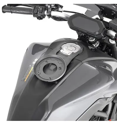 Offerta Speciale Flangia serbatoio Givi per borse con sistema Tanklock su Yamaha MT-07 dal 2021-
