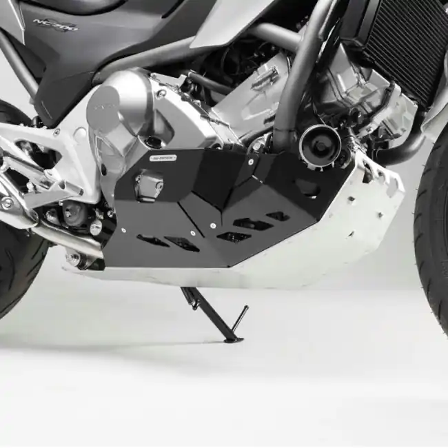 Paracoppa in alluminio argento e nero SW-Motech per Honda NC700X e NC750X- Compra Oggi Stesso
