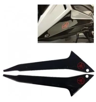Super Prezzo Kit adesivi resinati puntale Yamaha T-Max 530cc 12-14 carbon look con logo rosso-