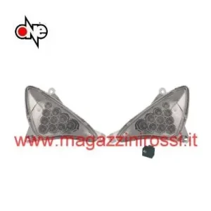 Frecce anteriori complete One Tuning a led Yamaha T-Max 500 01-07- Offerta Speciale