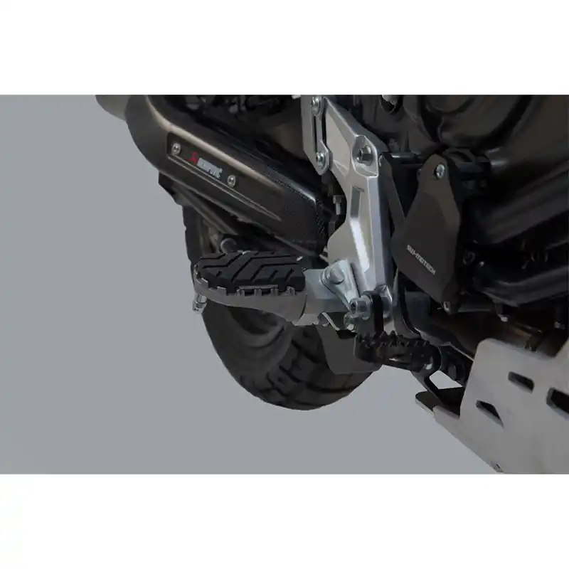 Non Perdere Kit Pedane Regolabili SW-Motech ION nero argento-