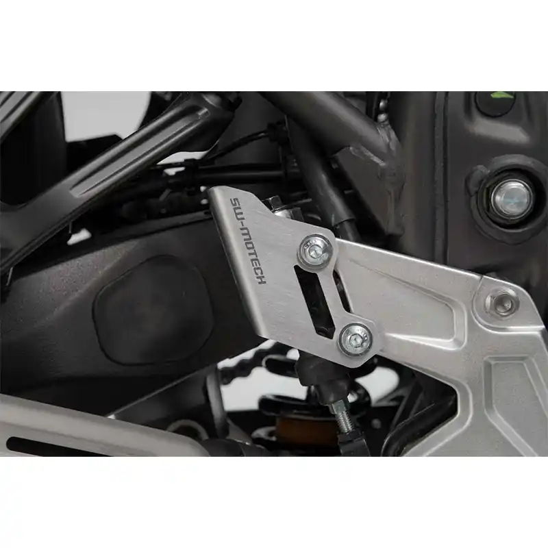 Protezione pompe freno Sw Motech Tenere 700 argento- Offerta Speciale