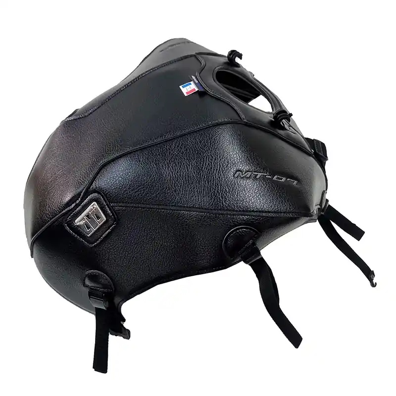 Ordina Subito Copriserbatoio Bagster 1800 MT-07 2021 nero-
