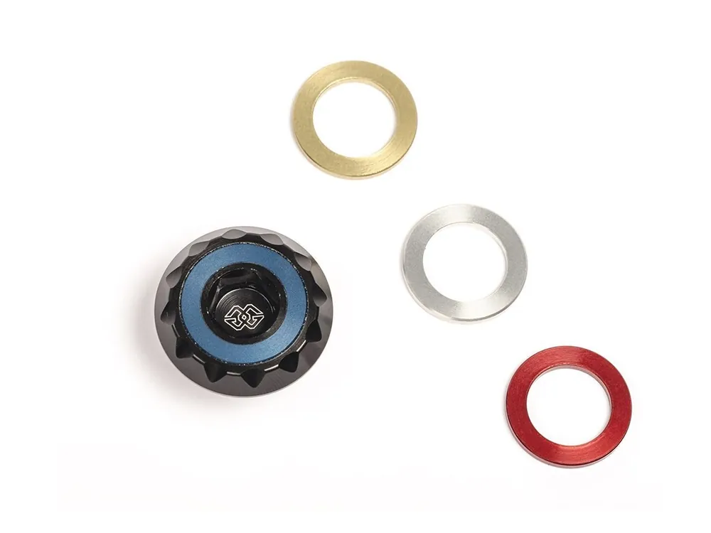 Offerta Lampo TAPPO RIFORNIMENTO OLIO ALLUMINIO GILLES TOOLING M20X2,5 TRIUMPH DAYTONA 675 / R / ABS 2006-2016-