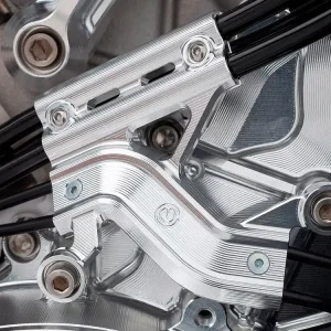KIT PIASTRINO COPRITUBI/COPRIFILI ALLUMINIO MOTOCORSE DUCATI PANIGALE V4 / S / R 2025-2026- Nuova Collezione