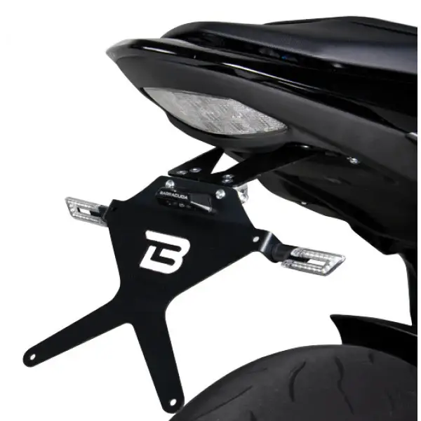 Direttamente Dal Produttore BARRACUDA PORTATARGA SUZUKI GSR 750