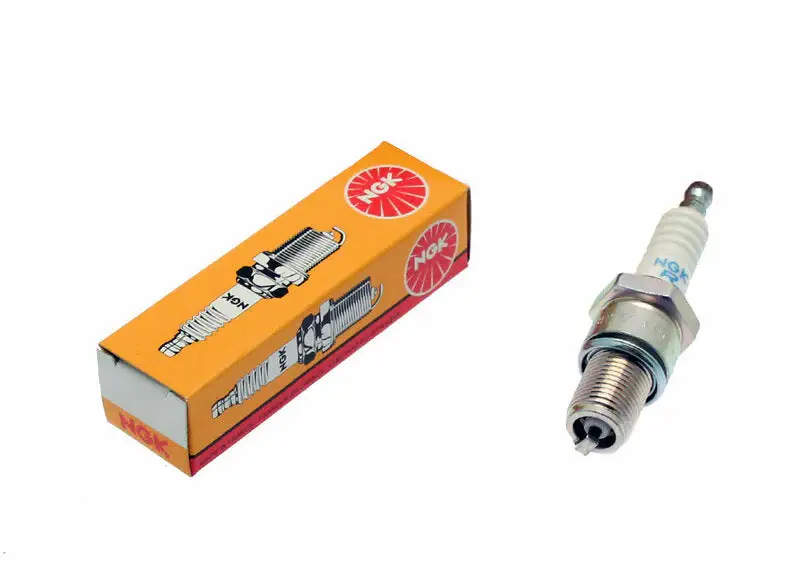 Offerta Lampo NGK Candela accensione CR8E 1 candela
