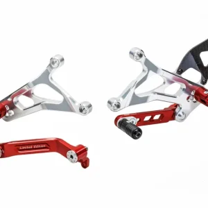 CNC RACING Pedane regolabili MV Agusta - limited edition Reso Gratuito