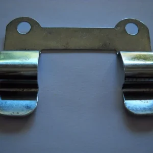 217253 PIASTRINA RITEGNO CAVETTO SU TELAIO VESPA 50 XL-V-HP-FL Prezzo Ridotto