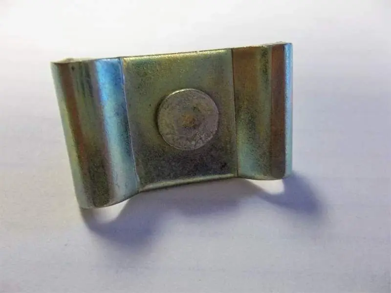 190462 PIASTRINA SOSTEGNO BORDO CABINA PIAGGIO APE 501-601 – CLASSIC ORIGINALE Subito Disponibile